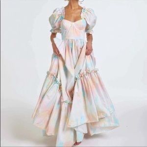 Selkie Chalk Ritz Gown (2x)
